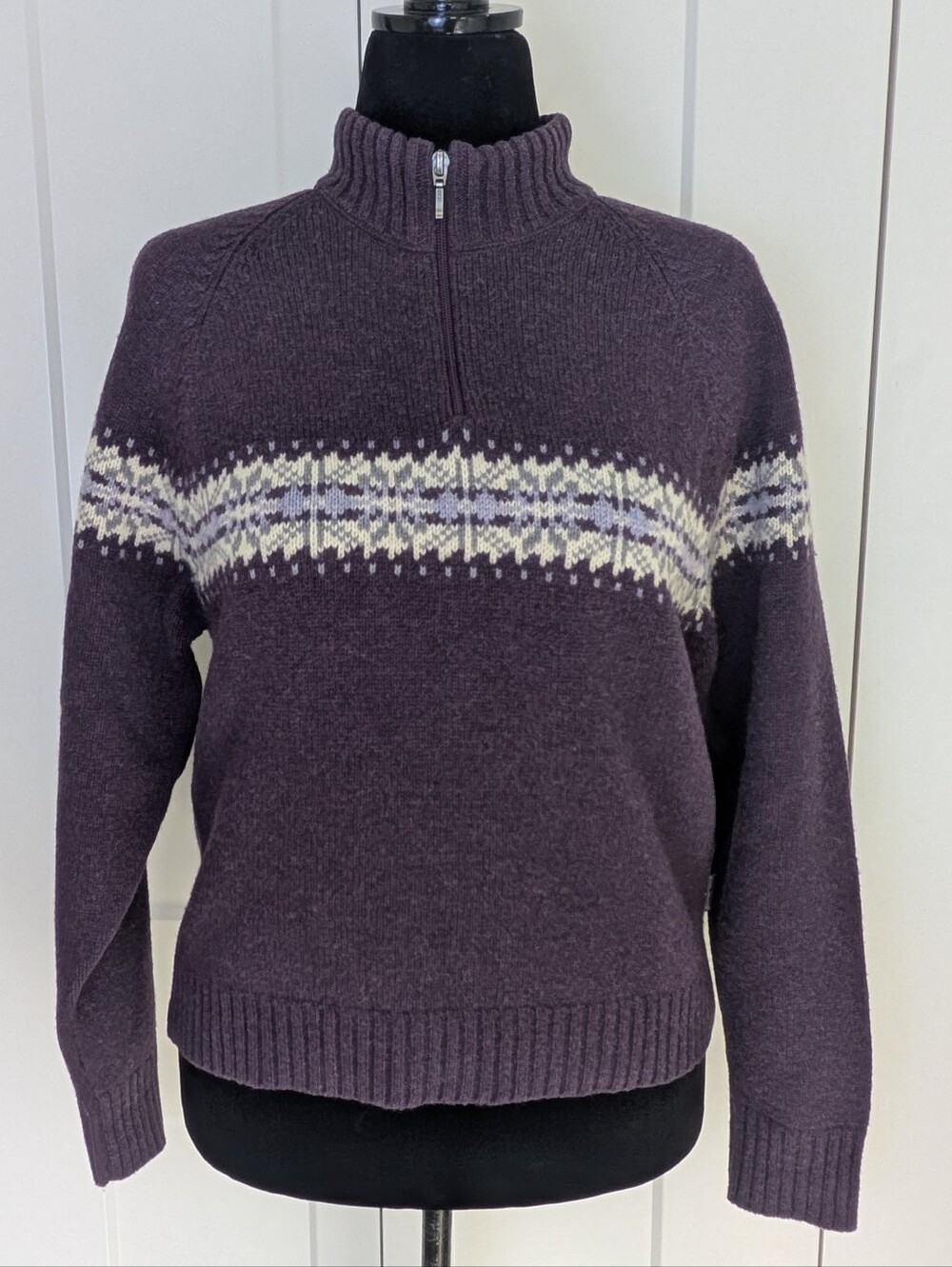 Woolrich women's M Fair Isle Knit 1/4 Zip Mock Neck wool Pullover Sweater purple
